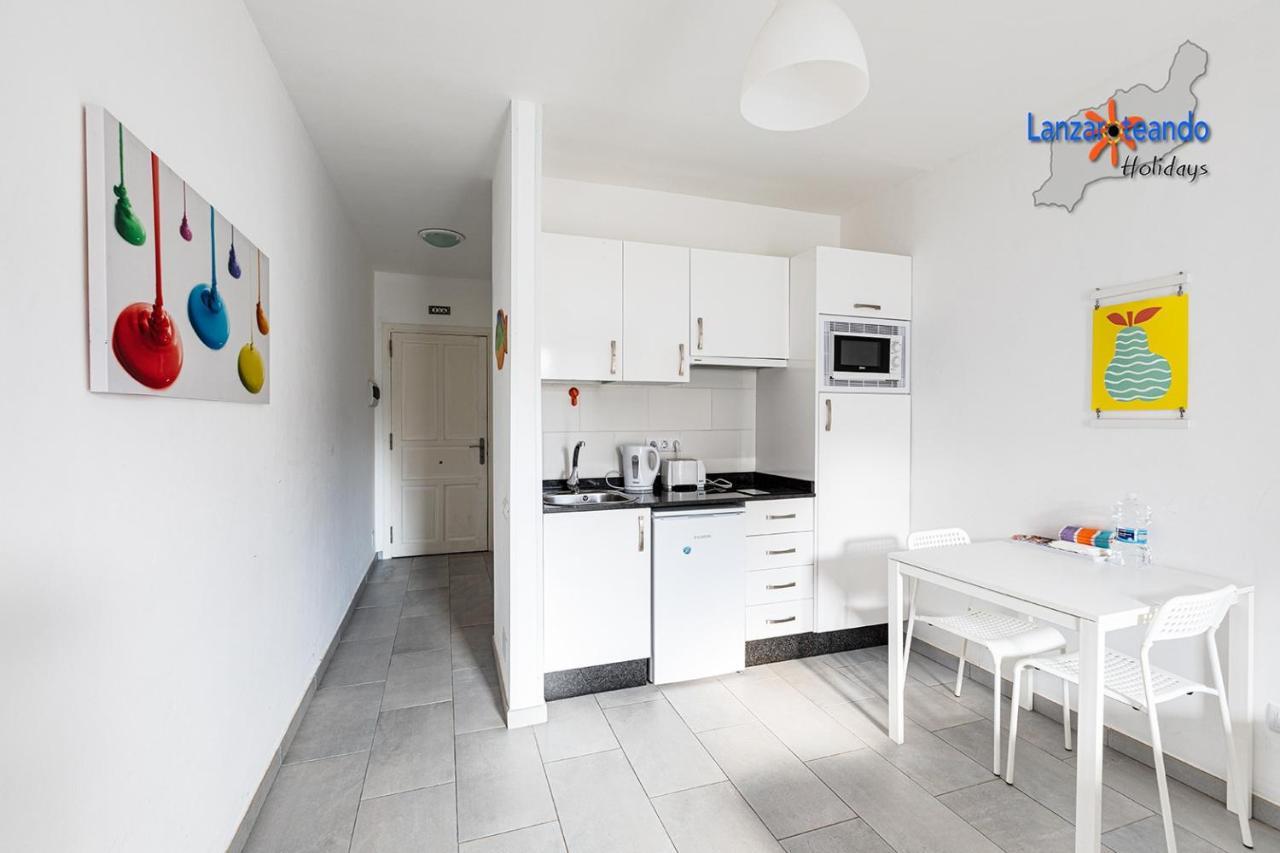 Vivienda Vacacional Buby Costa Teguise Kültér fotó