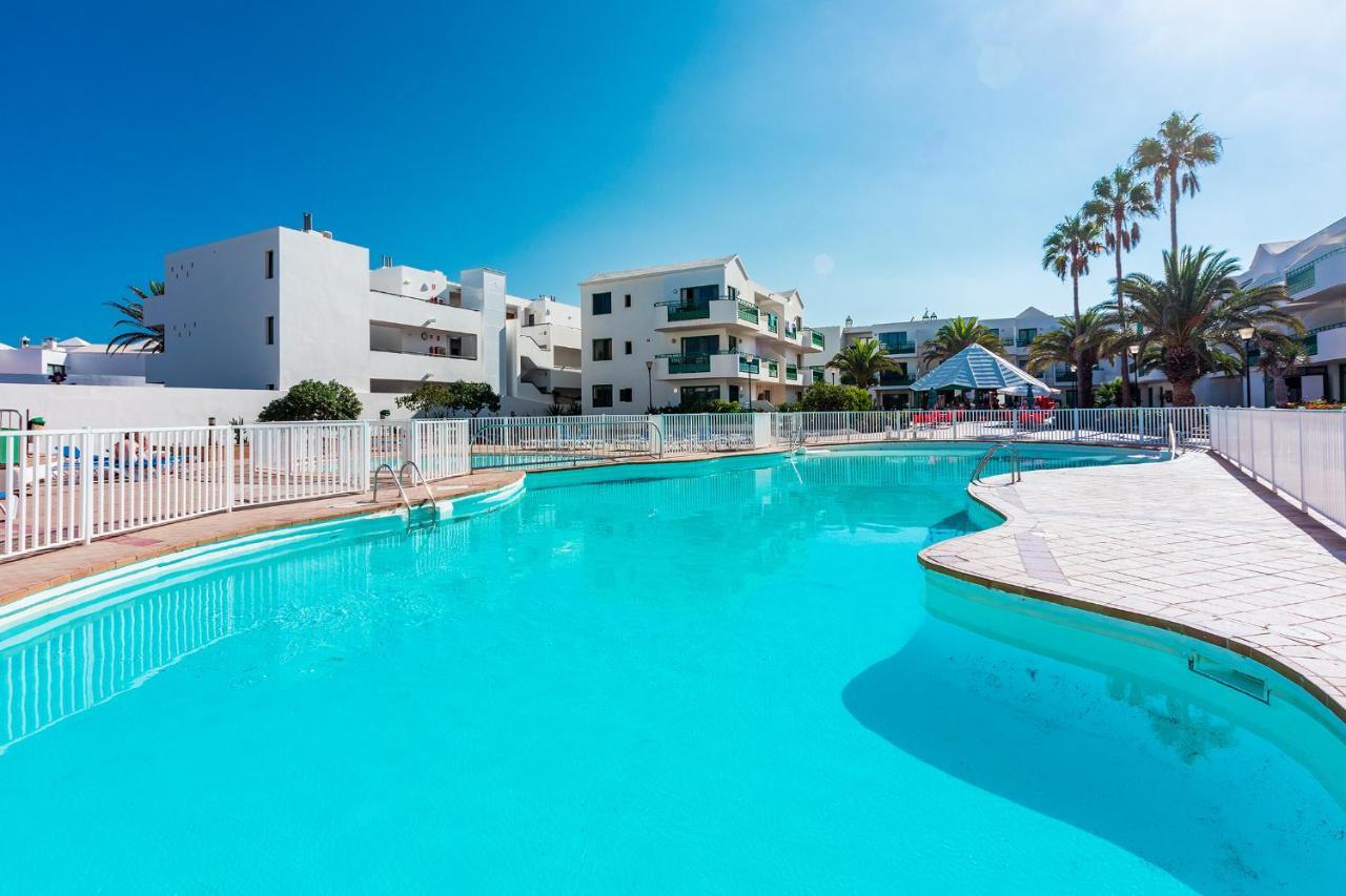 Vivienda Vacacional Buby Costa Teguise Kültér fotó