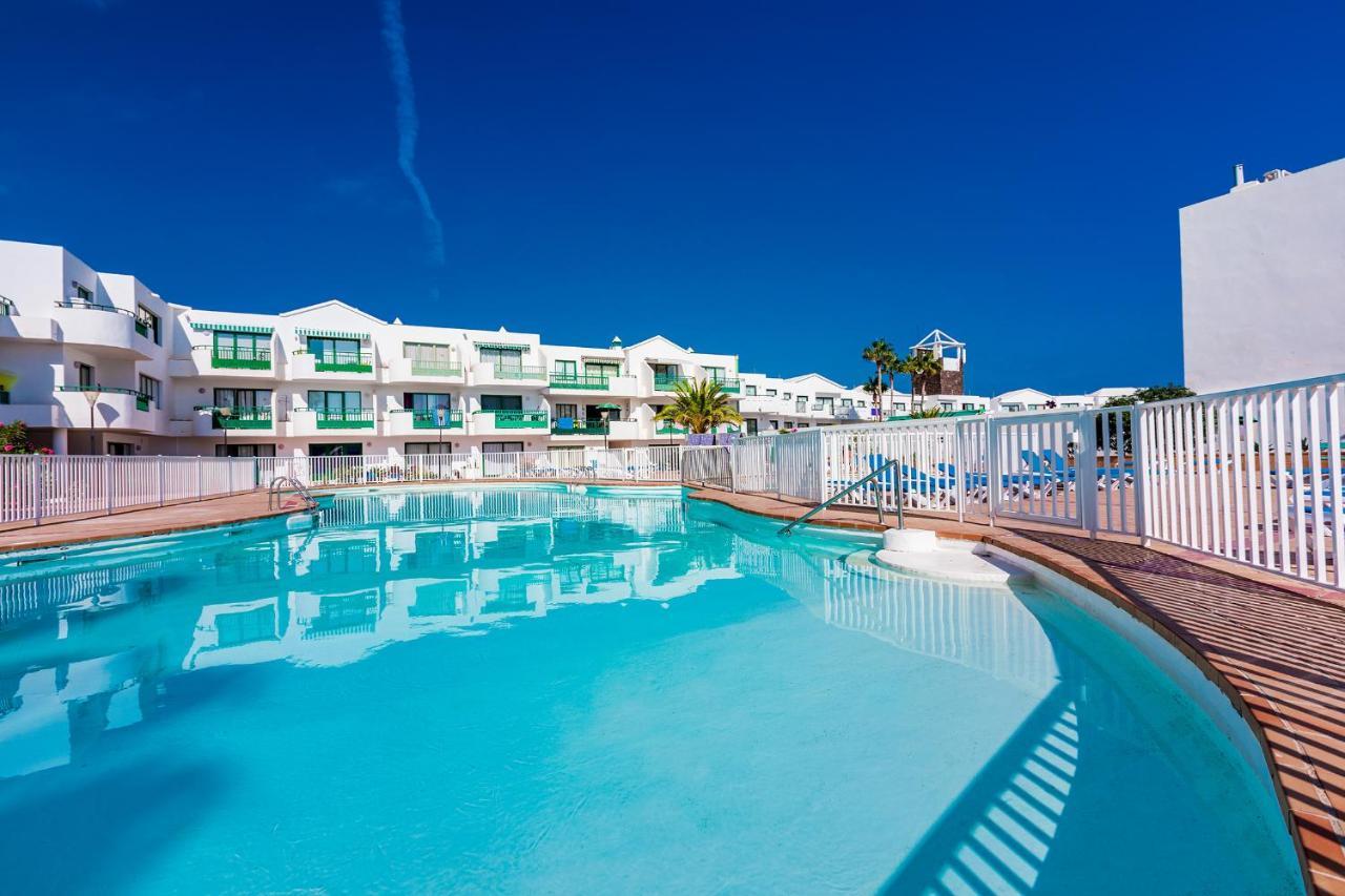 Vivienda Vacacional Buby Costa Teguise Kültér fotó